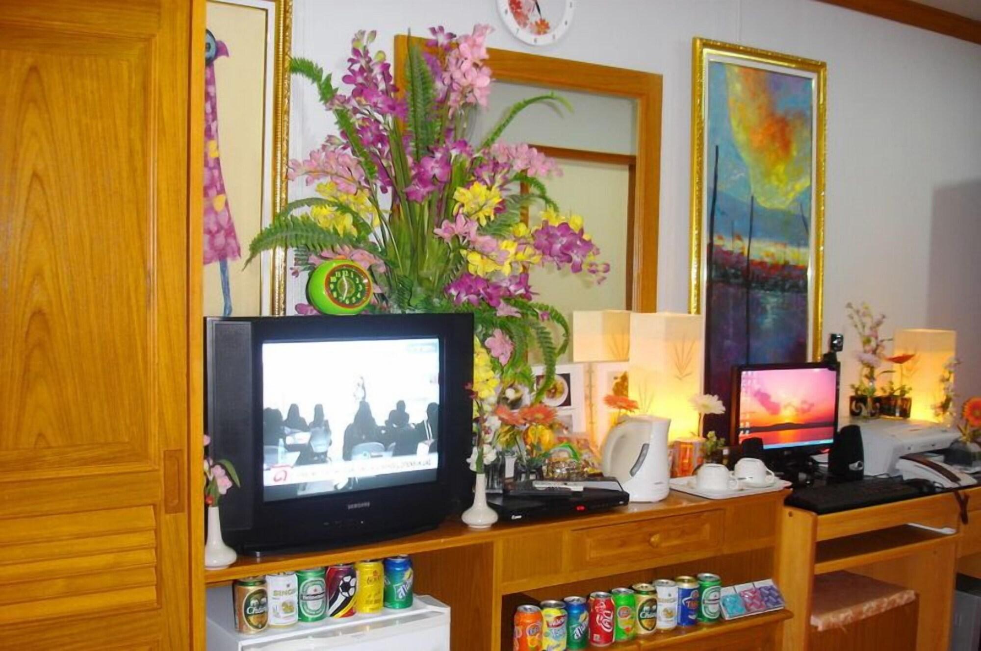 Lamai Guesthouse Patong Extérieur photo