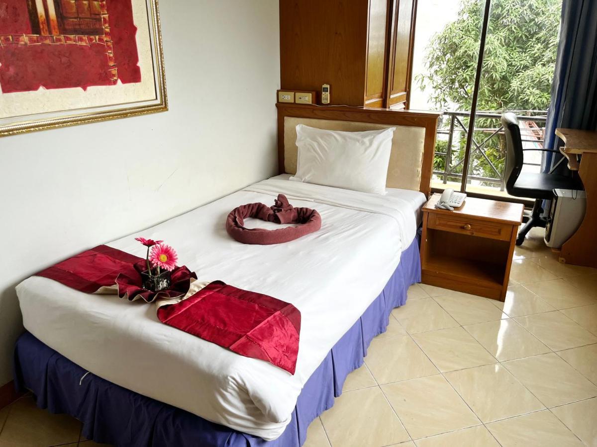 Lamai Guesthouse Patong Extérieur photo