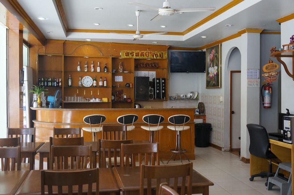 Lamai Guesthouse Patong Extérieur photo
