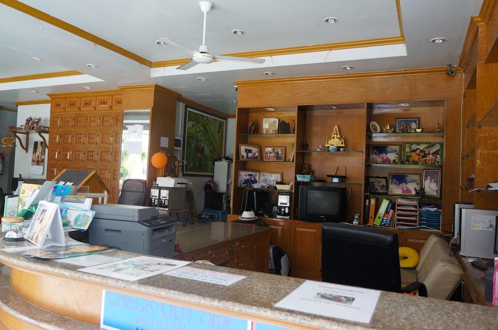 Lamai Guesthouse Patong Extérieur photo